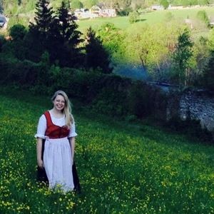 Meet your Posher, Marisa